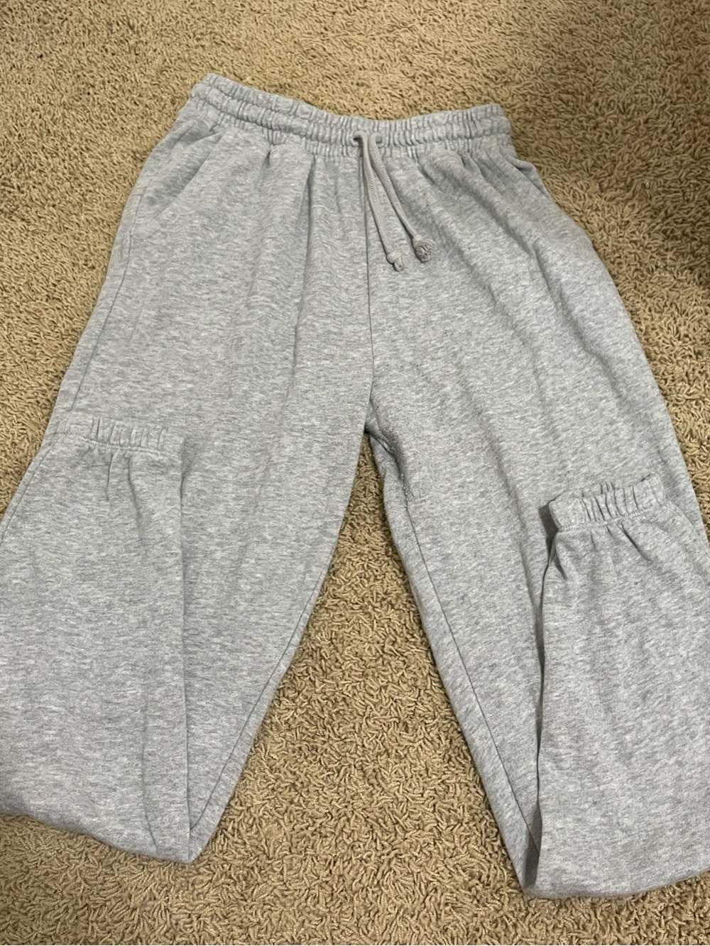 SO Light Gray Women’s Cuffed Drawstring Sweatpants